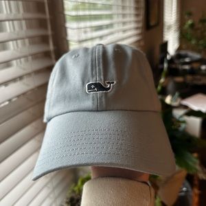 Vineyard Vines Hat